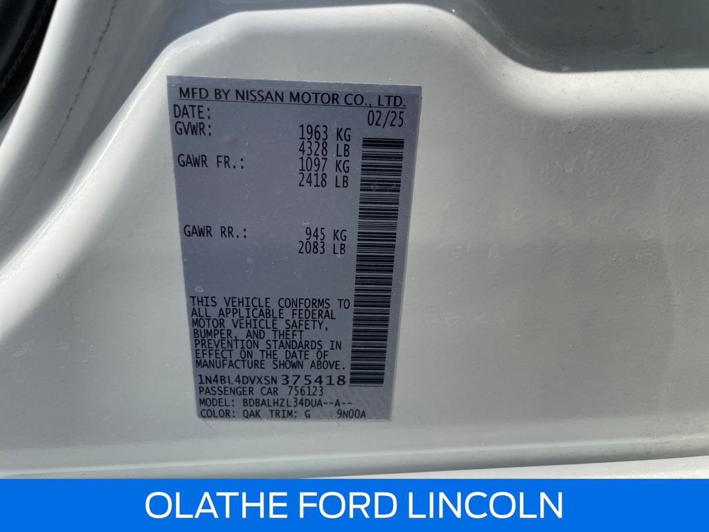 Used 2025 Nissan Altima 2.5 SV image 21