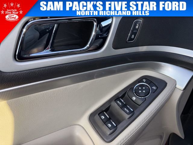Used 2015 Ford Explorer XLT w/ Equipment Group 202A image 22