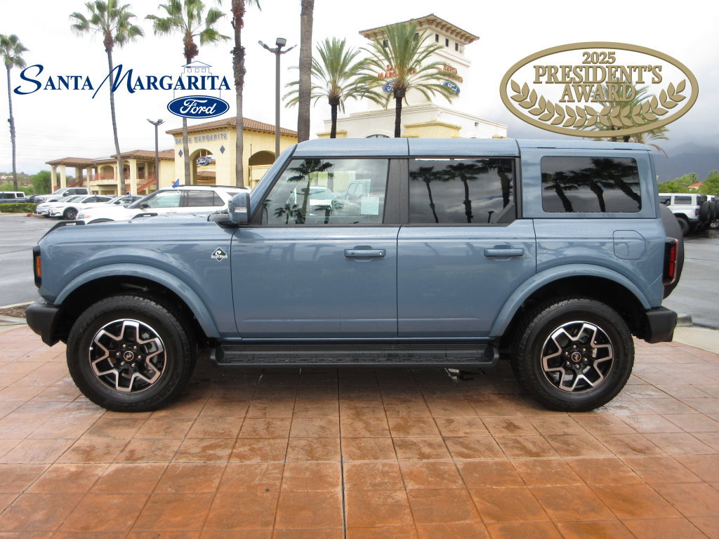 Certified 2025 Ford Bronco Outer Banks