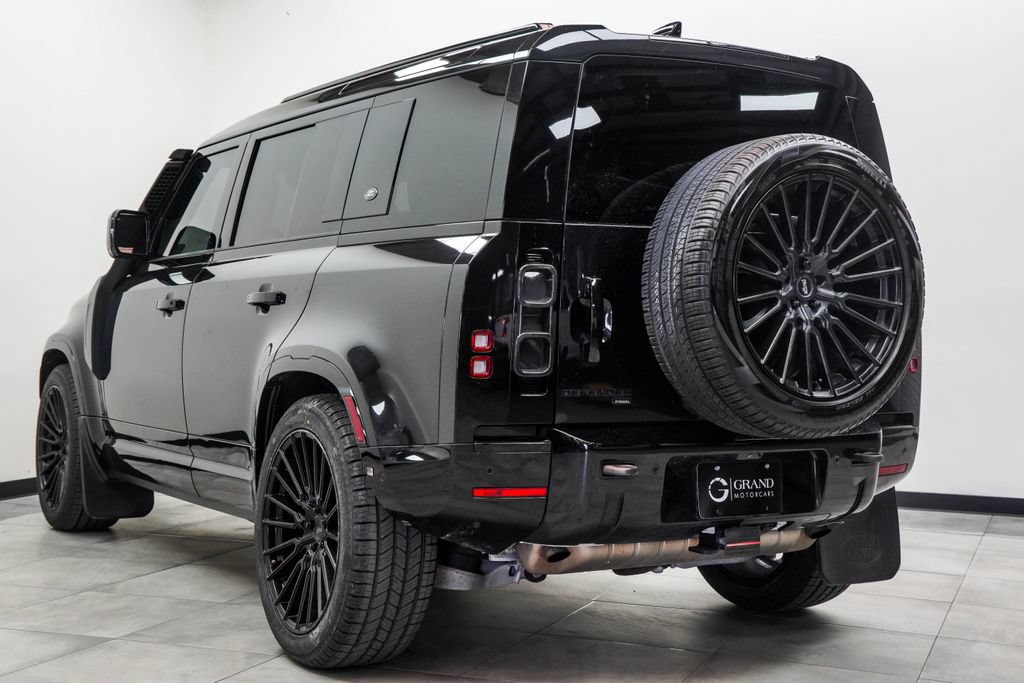 Used 2022 Land Rover Defender 110 X-Dynamic HSE AWD/4WD image 11
