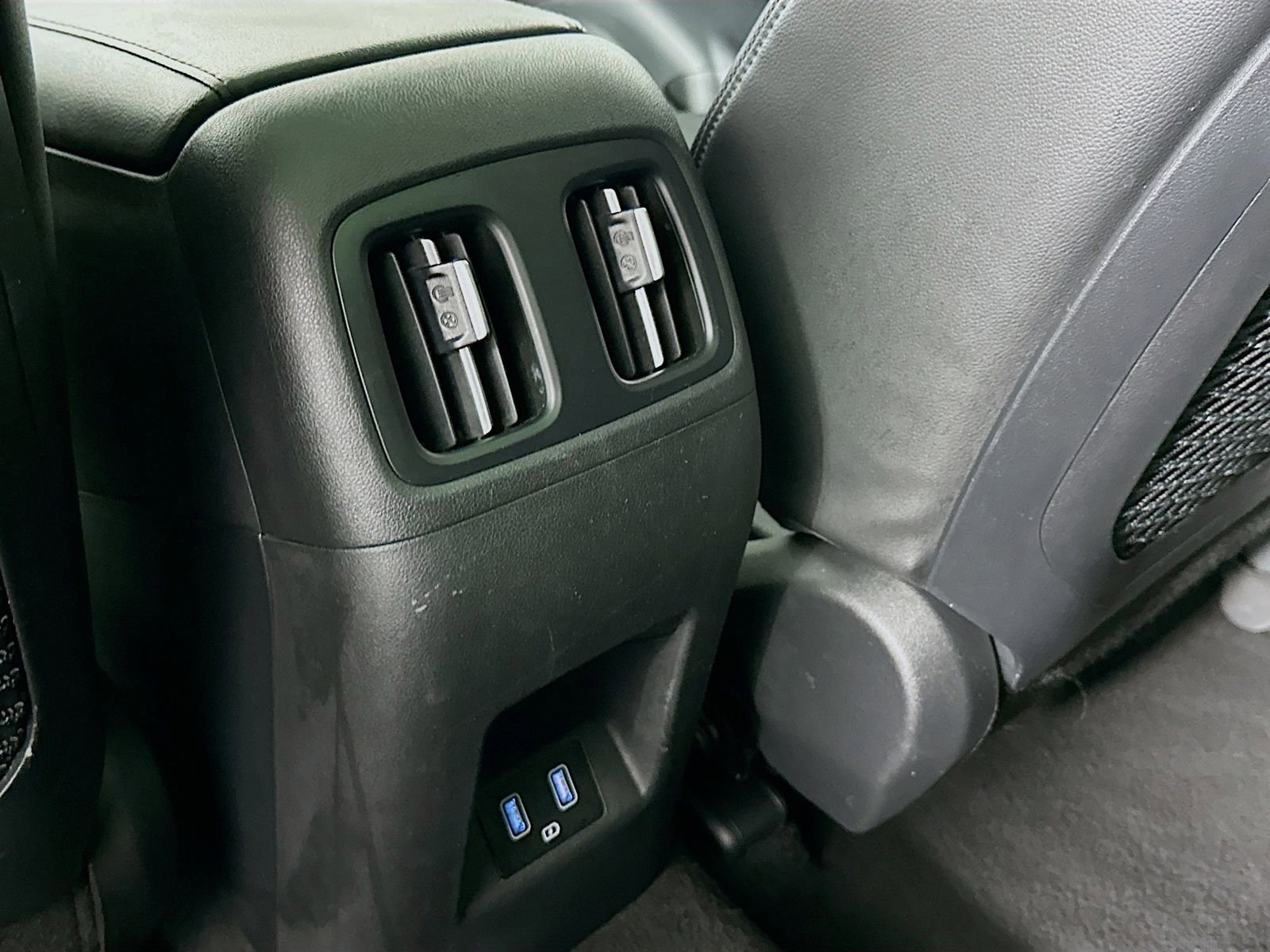 Used 2024 Hyundai Tucson Limited image 28