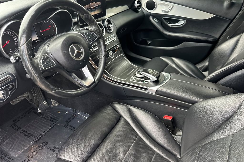 Used 2018 Mercedes-Benz C 300 Sedan w/ Multimedia Package image 10