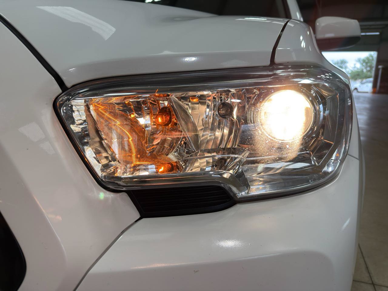 Used 2022 Toyota Tacoma SR AWD/4WD image 11