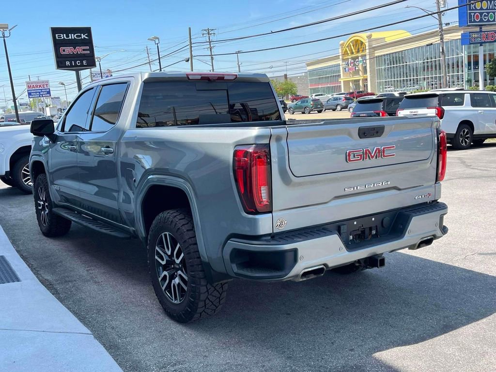 Used 2024 GMC Sierra 1500 AT4 w/ Technology Package AWD/4WD image 5