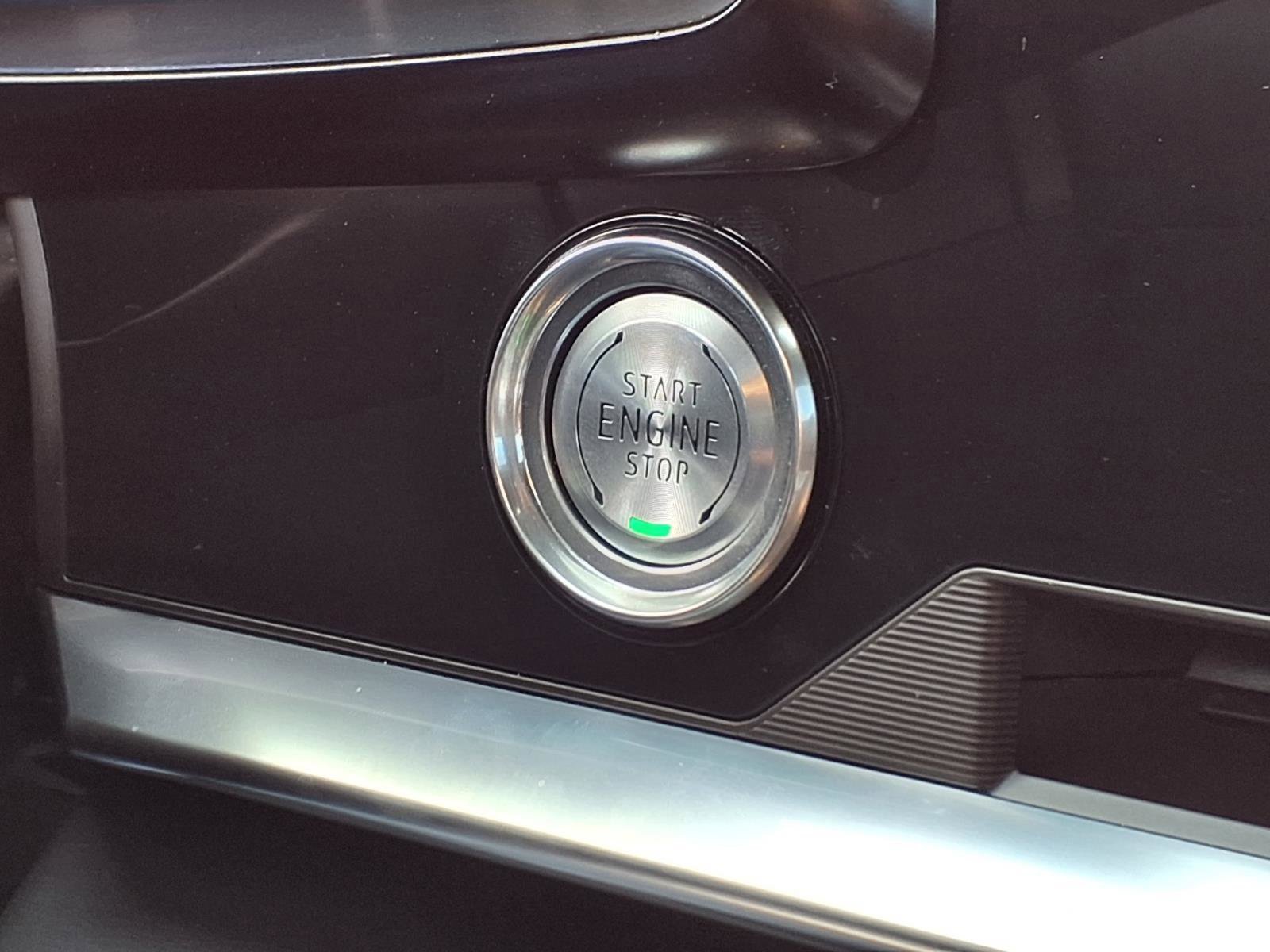 Used 2024 Chevrolet Corvette Stingray Coupe w/ 1LT image 16