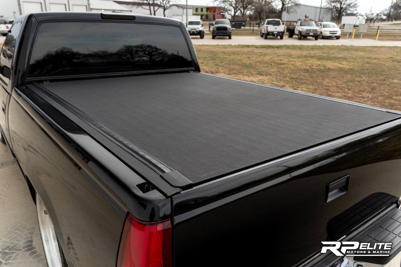 Used 1994 Chevrolet Silverado 1500 2WD Regular Cab image 31