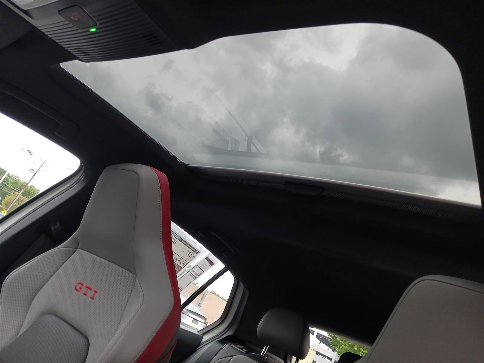 New 2025 Volkswagen GTI SE image 28