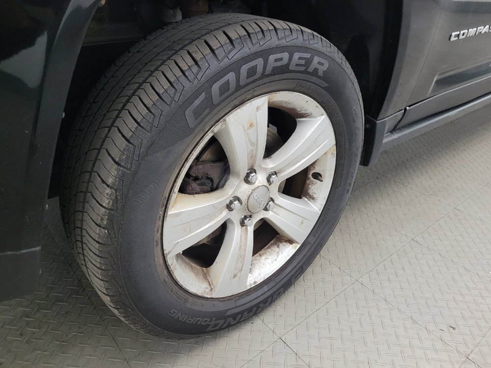 Used 2016 Jeep Compass Latitude AWD/4WD image 31