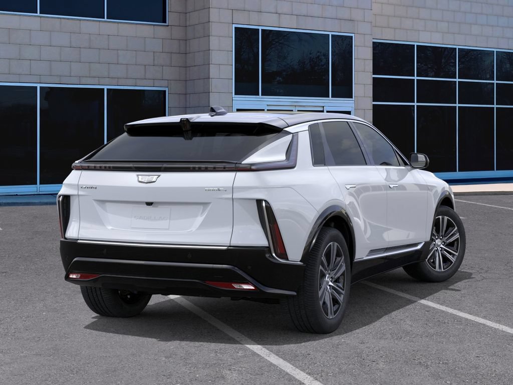 New 2026 Cadillac Lyriq Luxury AWD/4WD image 5