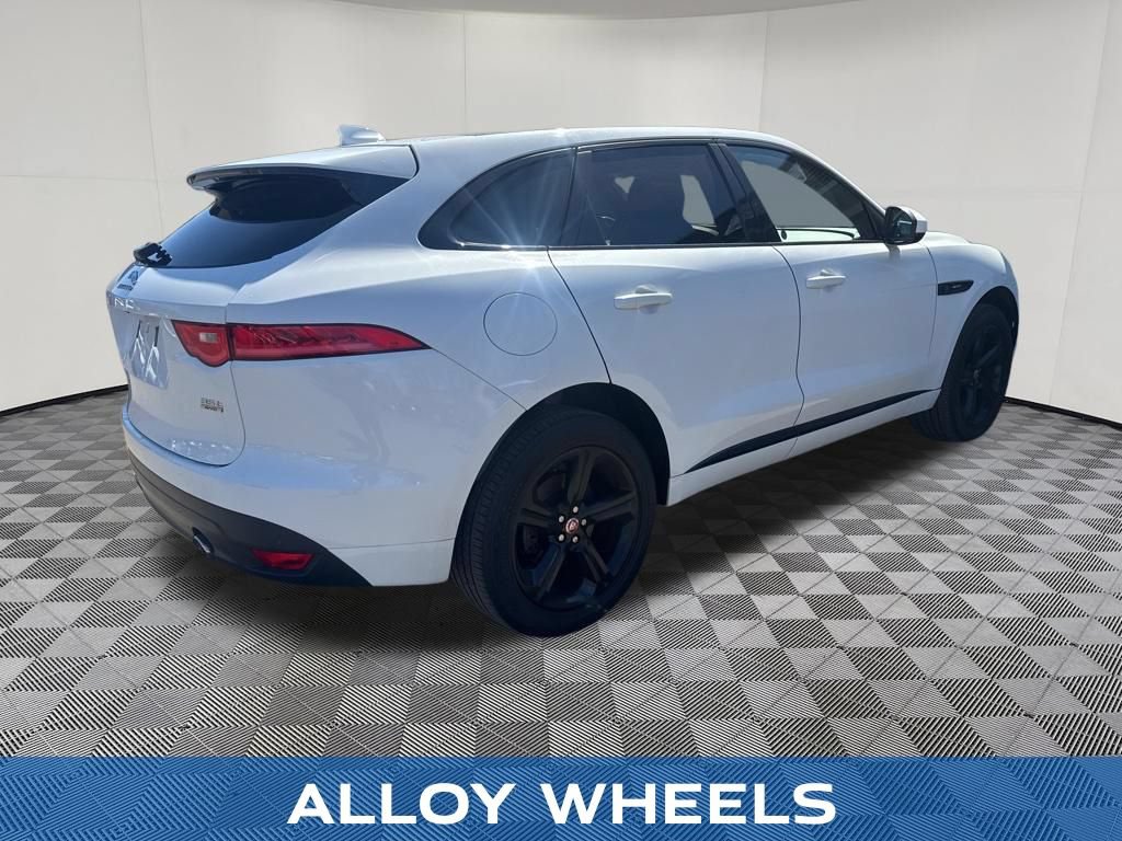 Used 2017 Jaguar F-PACE R-Sport AWD/4WD image 11