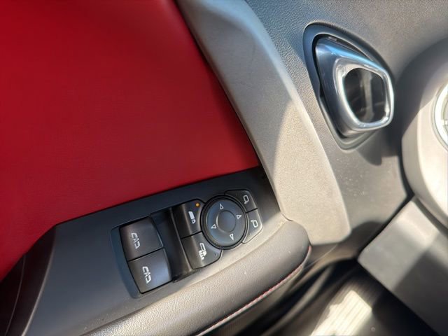 Used 2022 Chevrolet Camaro LT RWD image 13