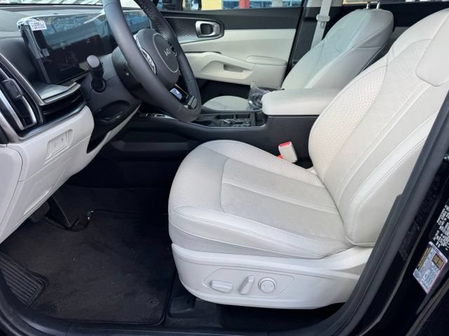 Used 2025 Kia Sorento EX FWD image 46