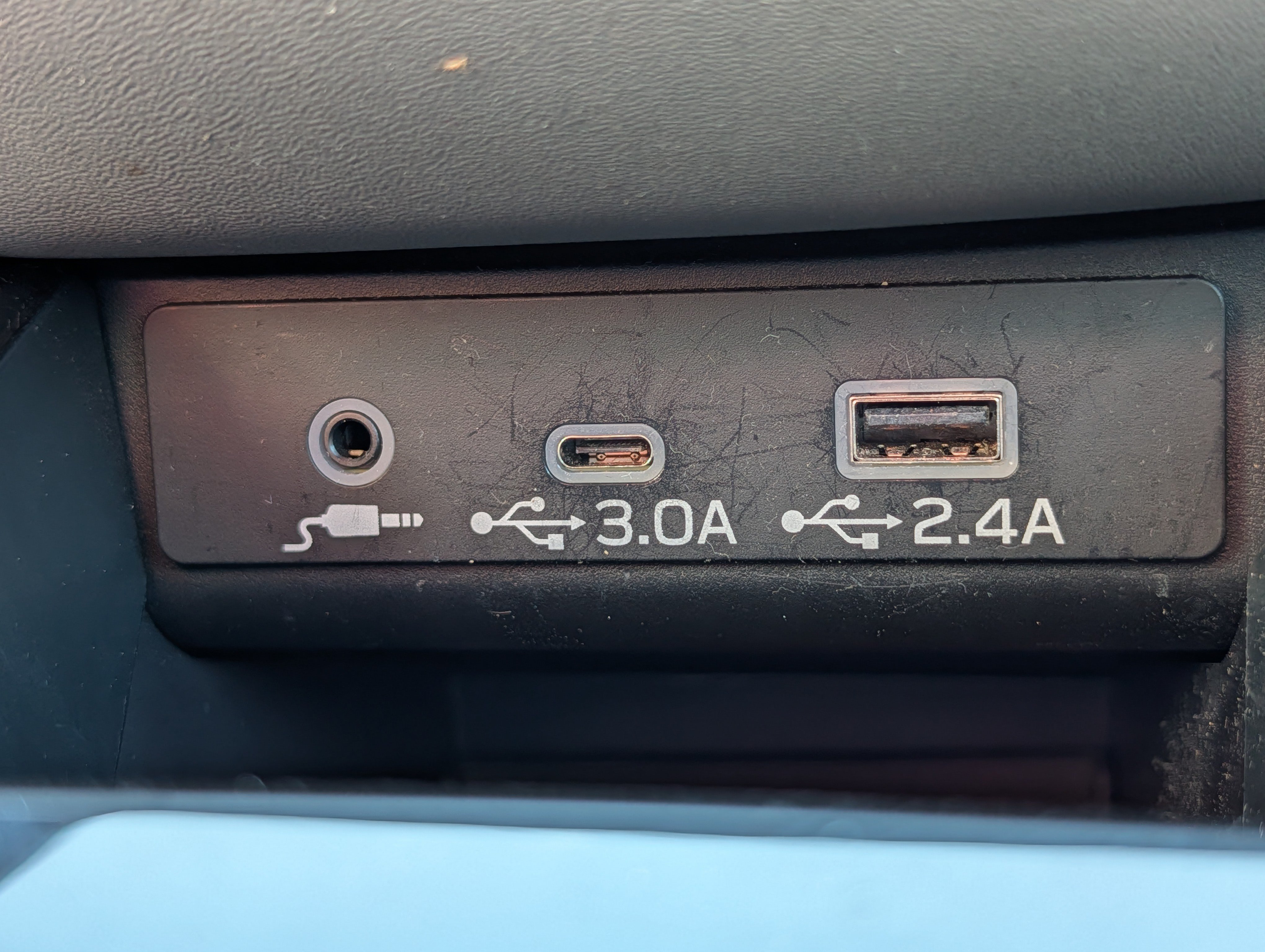 Used 2023 Subaru Outback Wilderness AWD/4WD image 33