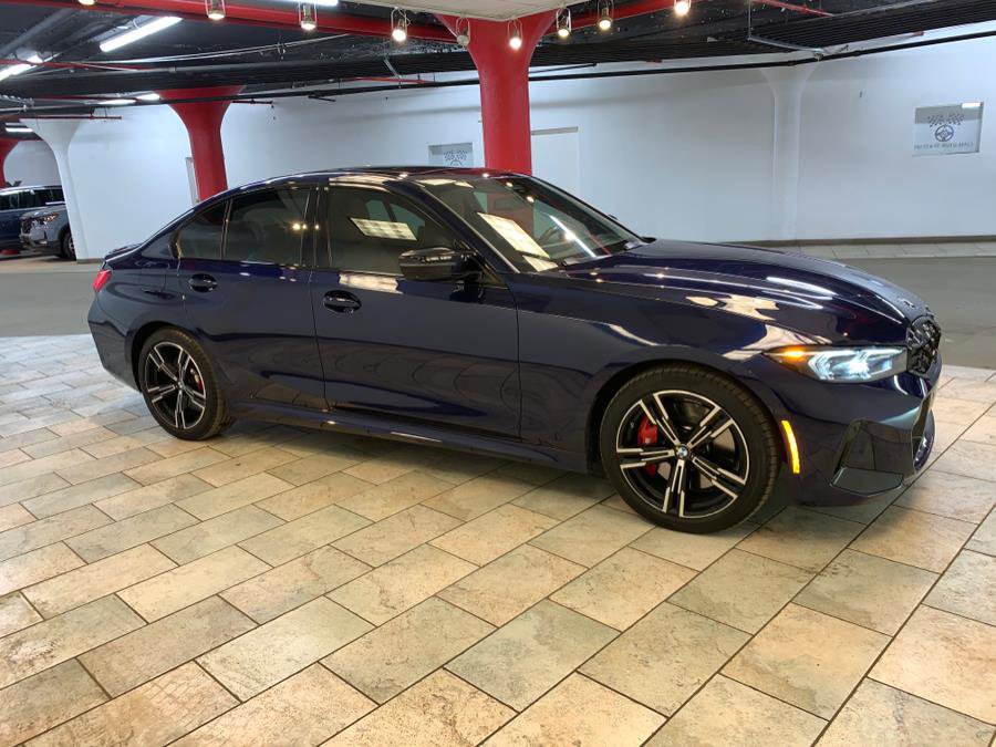 Used 2023 BMW M340i xDrive image 9
