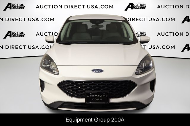 Used 2021 Ford Escape SE FWD image 2