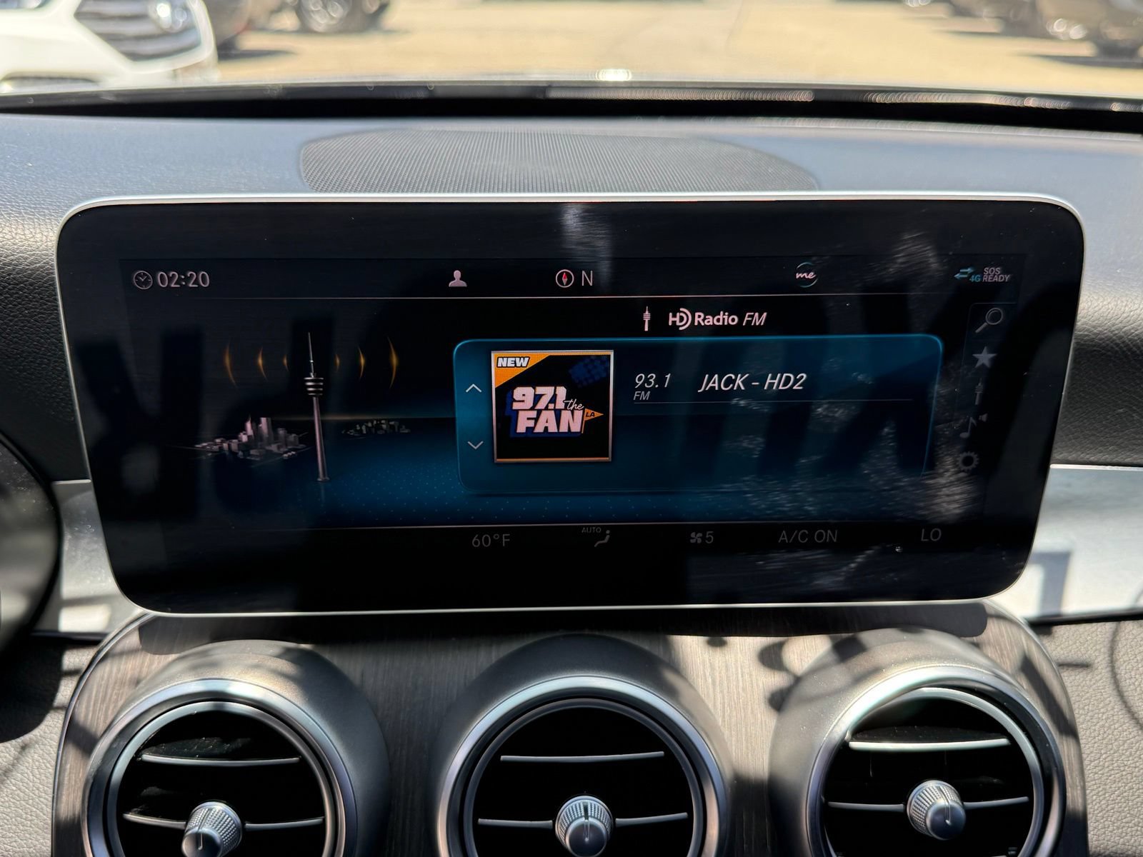 Used 2019 Mercedes-Benz C 300 Sedan w/ Premium Package image 39