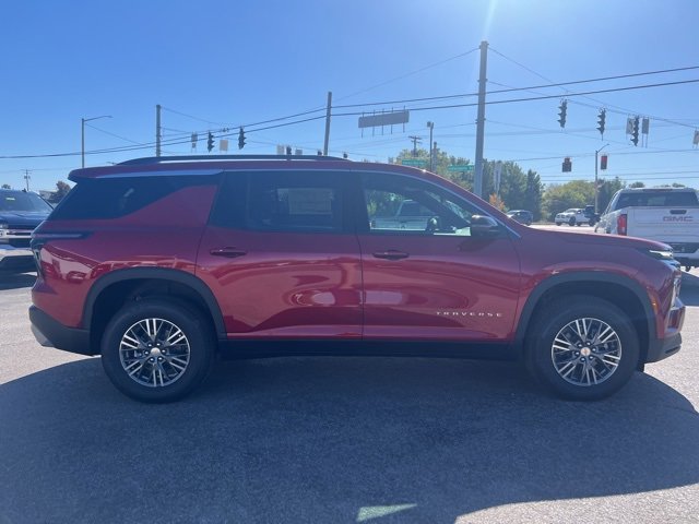 New 2026 Chevrolet Traverse LT w/ Driver Confidence Package image 5