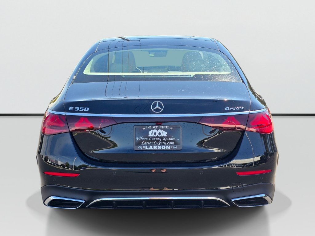 New 2027 Mercedes-Benz E 350 4MATIC Sedan image 4