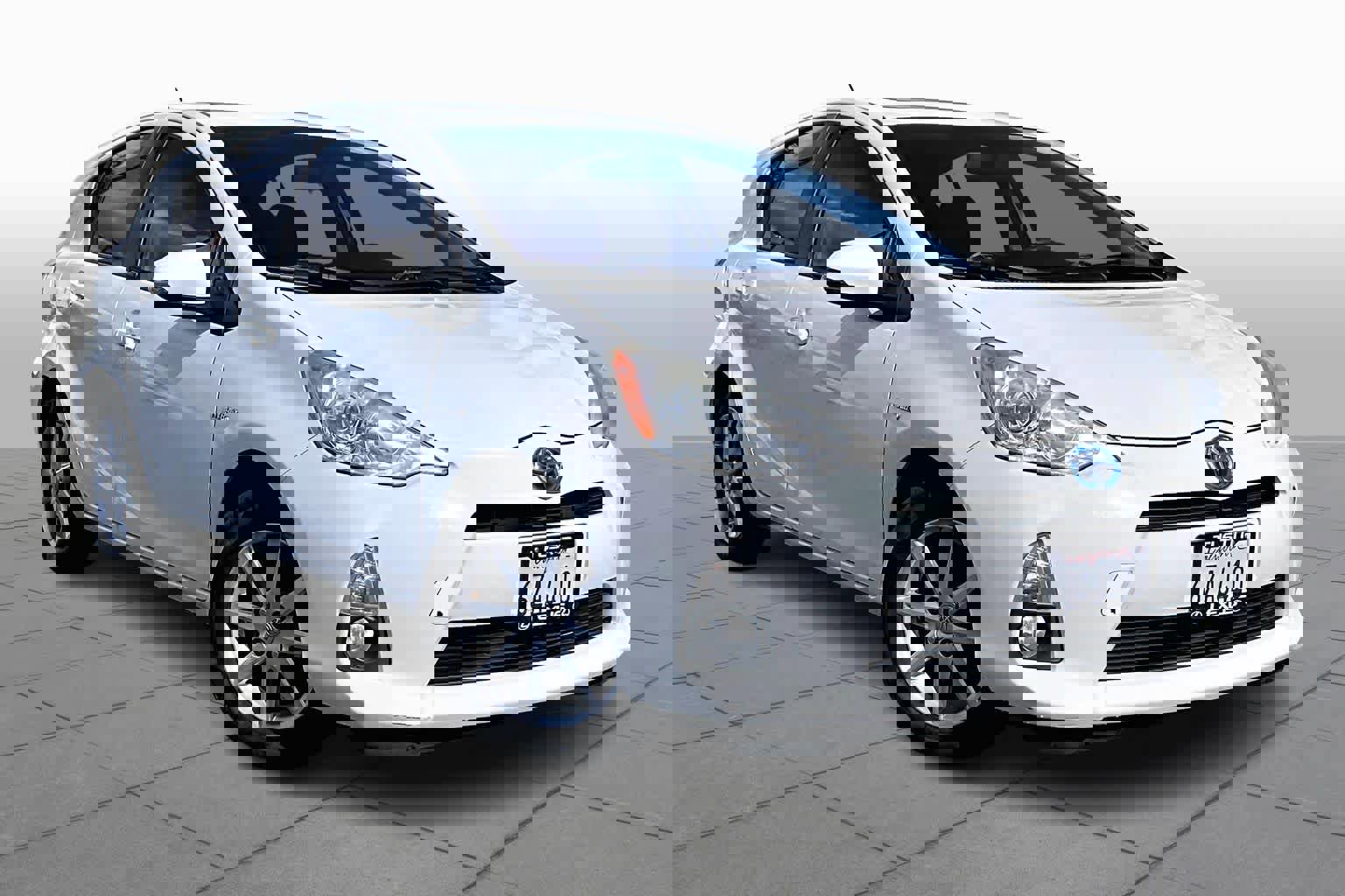 Used 2012 Toyota Prius C Four image 2