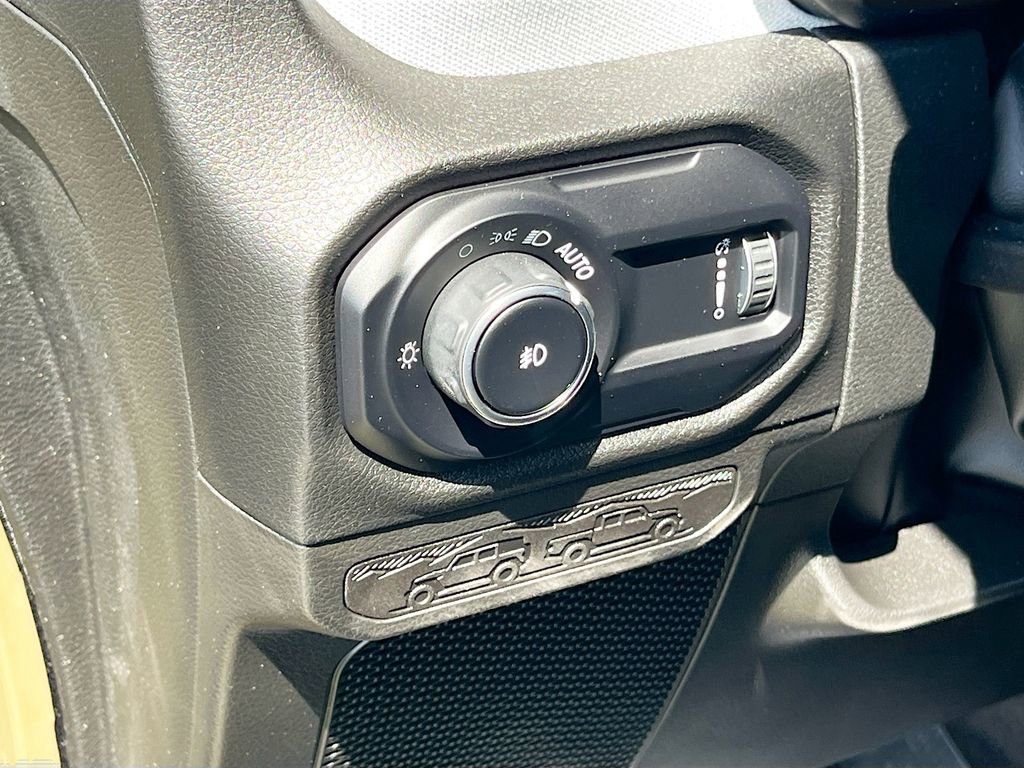 Certified 2025 Jeep Wrangler Sport S AWD/4WD image 10