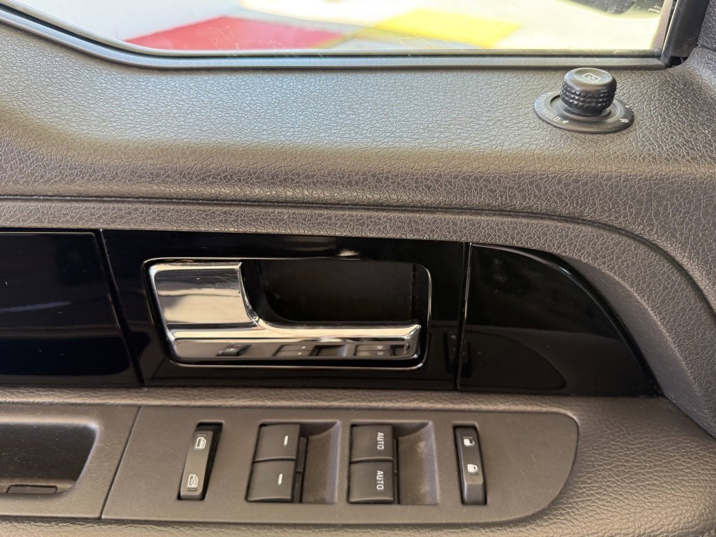 Used 2014 Ford F150 Limited image 33