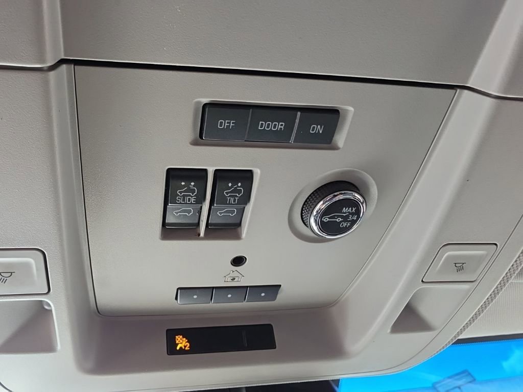 Used 2020 Chevrolet Suburban Premier w/ Max Trailering Package AWD/4WD image 26