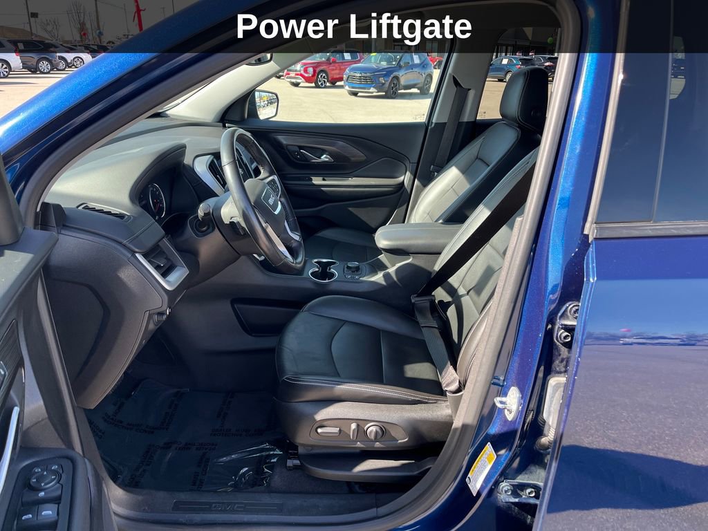 Used 2022 GMC Terrain SLT image 12