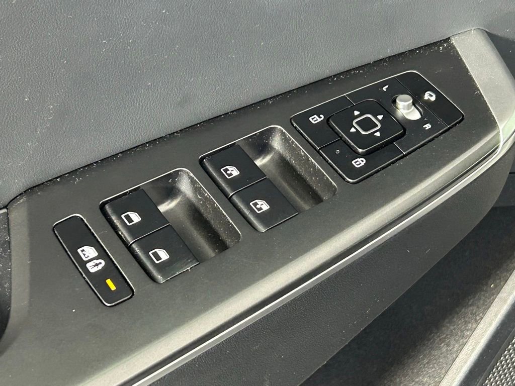 Used 2024 Kia EV6 Light RWD image 36