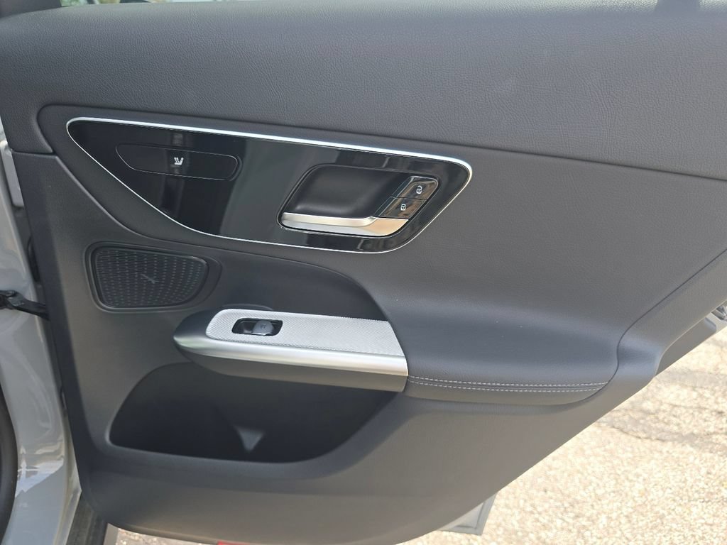 Certified 2026 Mercedes-Benz GLC 300 4MATIC image 24