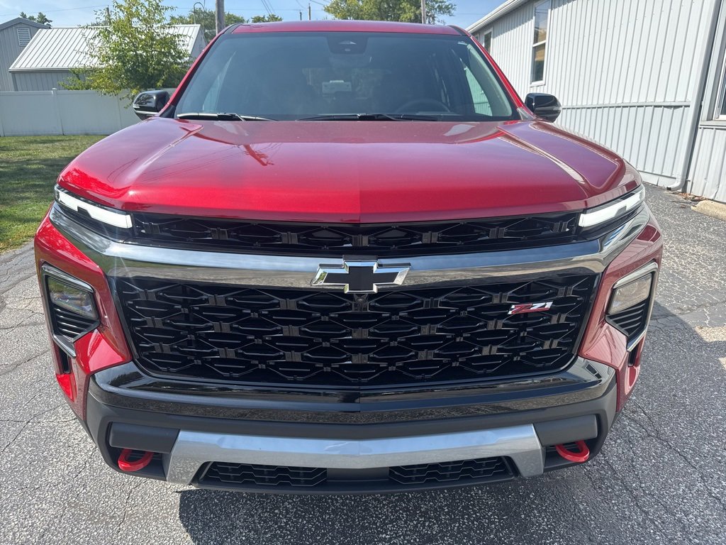 New 2026 Chevrolet Traverse Z71 w/ Driver Confidence Package image 2
