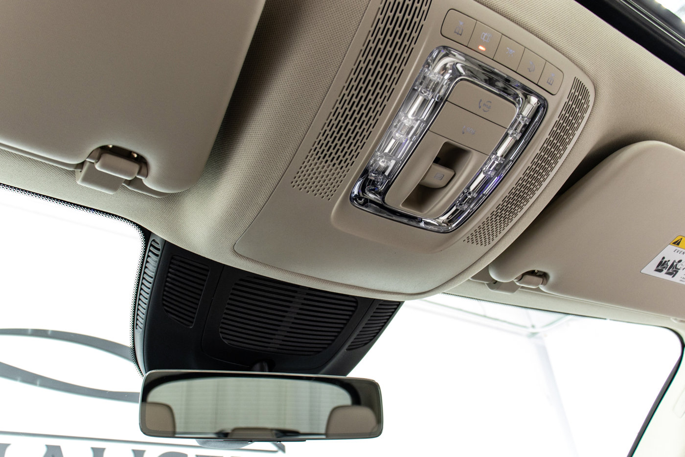 Used 2025 Mercedes-Benz GLE 350 4MATIC image 19