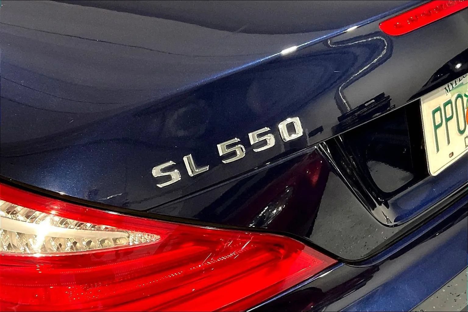 Used 2013 Mercedes-Benz SL 550 w/ Premium Pkg image 24