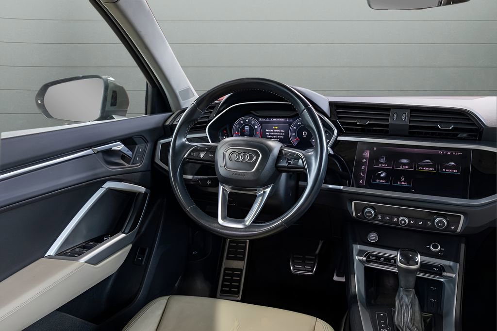 Used 2020 Audi Q3 2.0T Premium Plus w/ Premium Plus Package AWD/4WD image 28