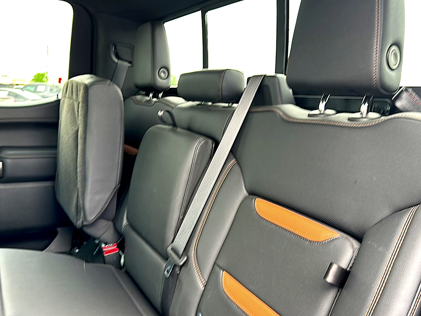 Used 2022 GMC Sierra 1500 AT4 w/ AT4 Preferred Package image 19