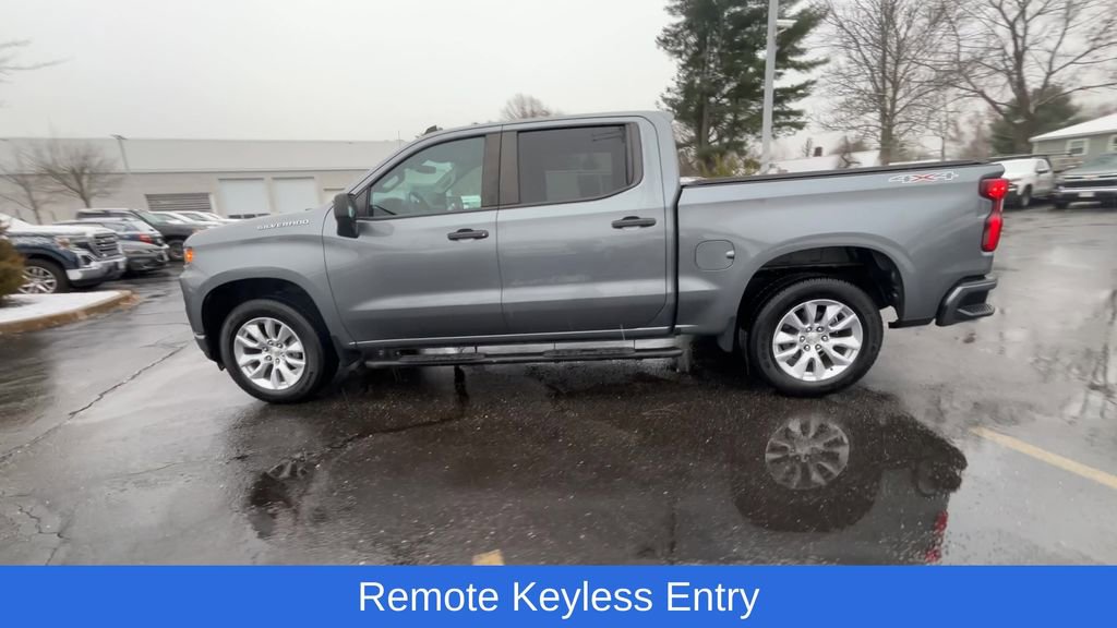 Used 2020 Chevrolet Silverado 1500 Custom w/ Custom Value Package image 6