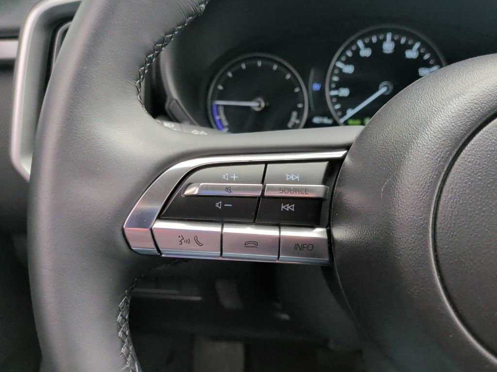 Certified 2025 MAZDA CX-50 2.5 Hybrid w/ Preferred Pkg image 17