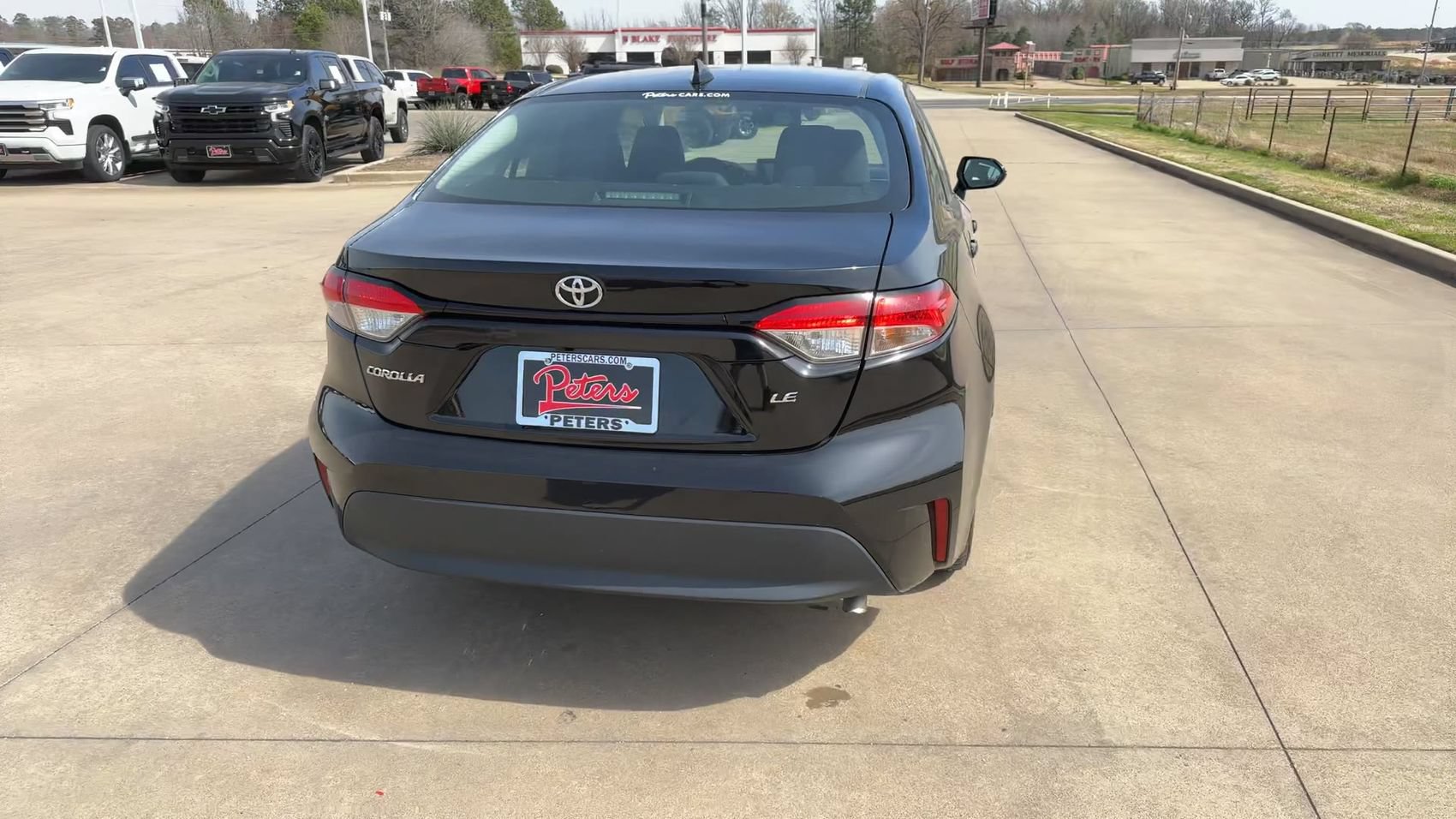 Used 2024 Toyota Corolla LE FWD image 8