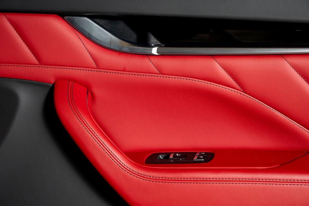 Used 2022 Maserati Levante GT image 63