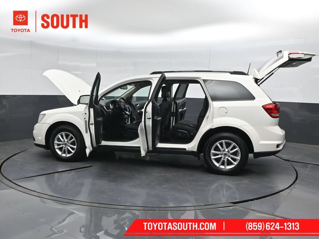 Used 2019 Dodge Journey SE FWD image 57