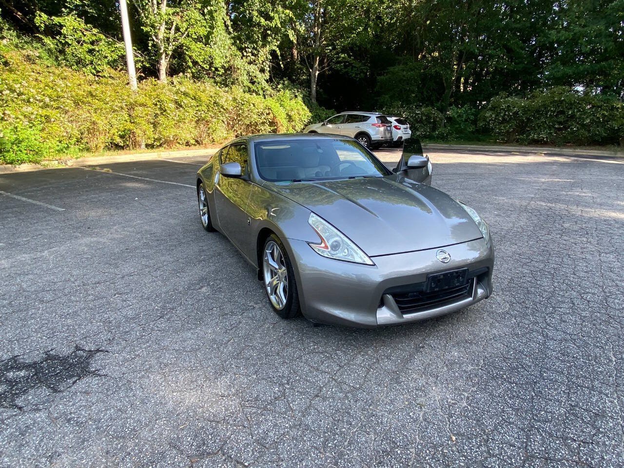 Used 2010 Nissan 370Z Touring w/ Sport Pkg RWD image 41