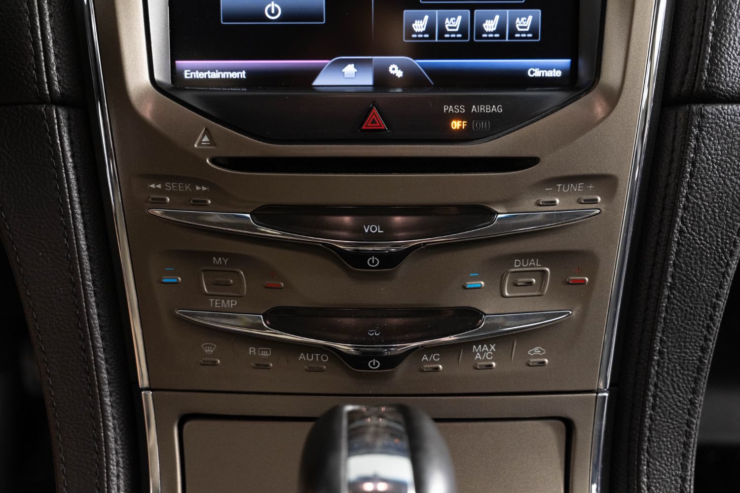 Used 2013 Lincoln MKX AWD image 36