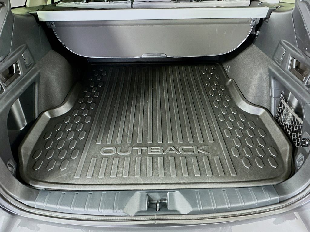 Certified 2025 Subaru Outback Premium image 34
