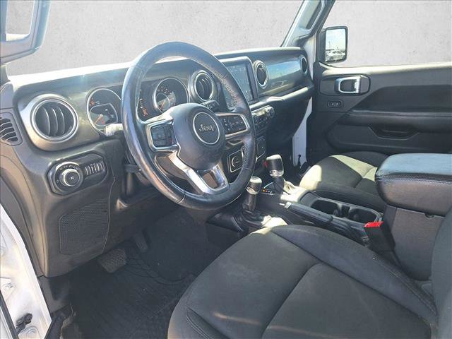 Used 2019 Jeep Wrangler Unlimited Sahara AWD/4WD image 10