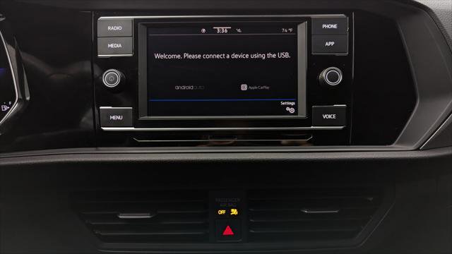 Used 2024 Volkswagen Jetta Sport image 30