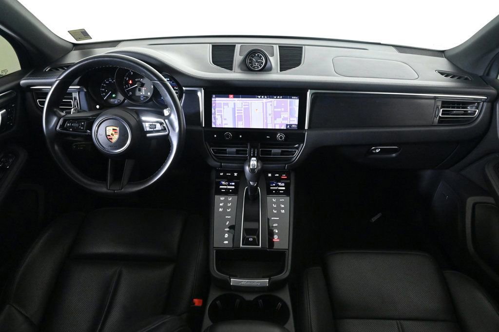 Certified 2022 Porsche Macan GTS image 12