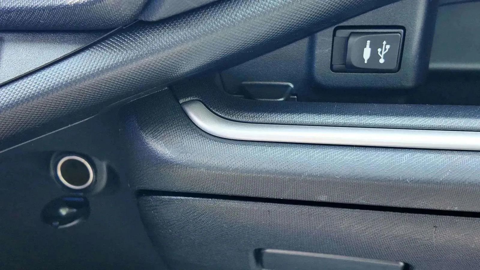 Used 2014 Toyota Prius C Two image 14