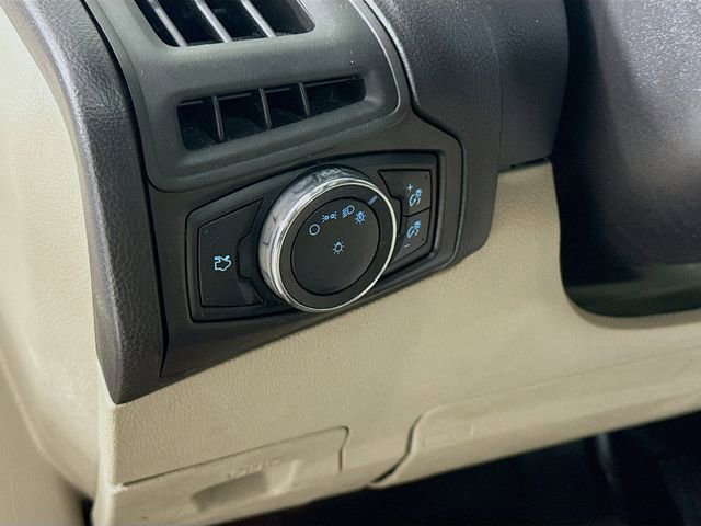 Used 2014 Ford Focus SE image 10