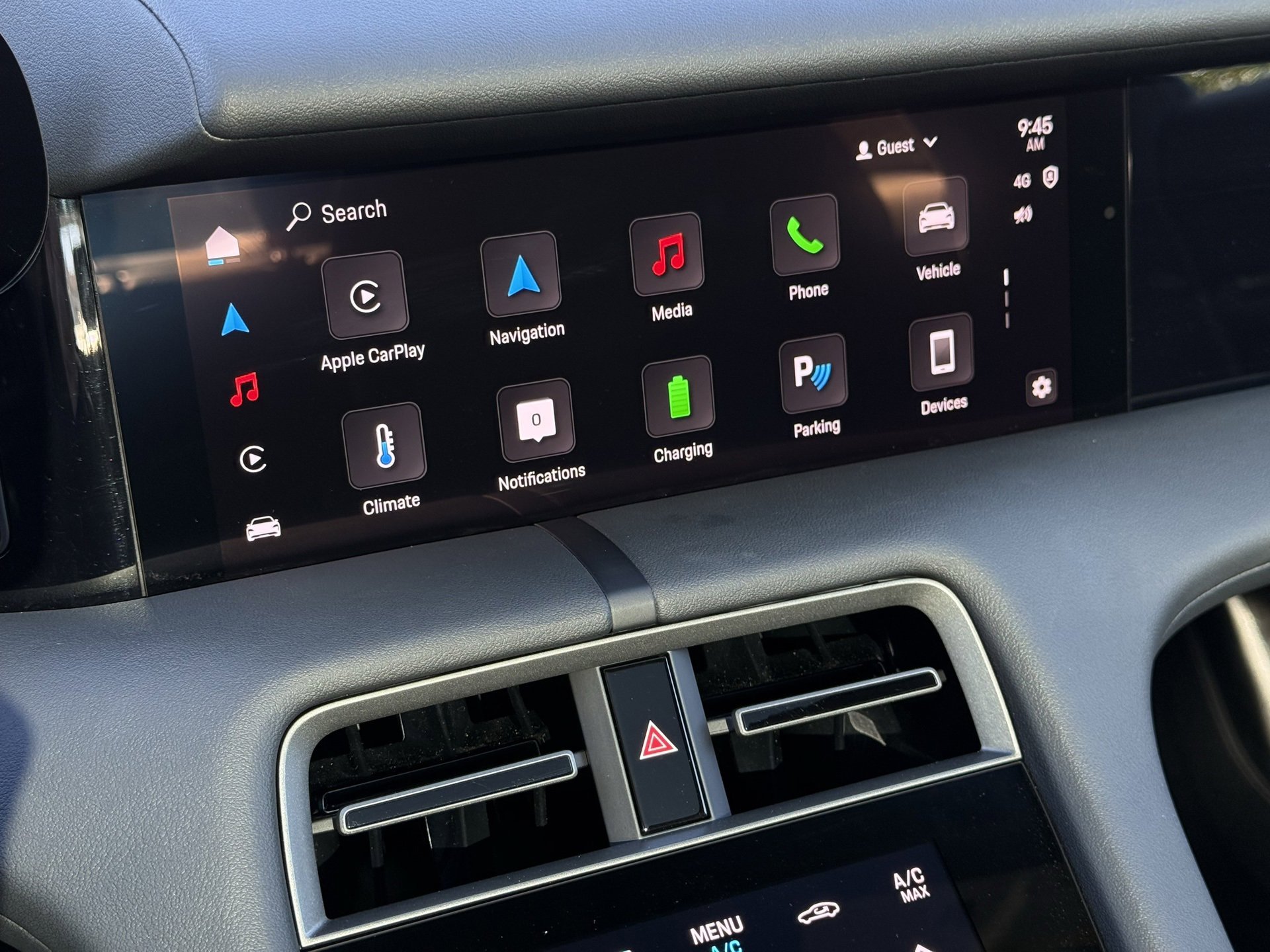 Used 2025 Porsche Taycan image 18