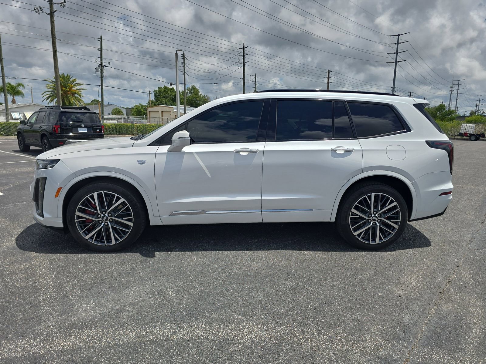 Used 2024 Cadillac XT6 Sport AWD/4WD image 6