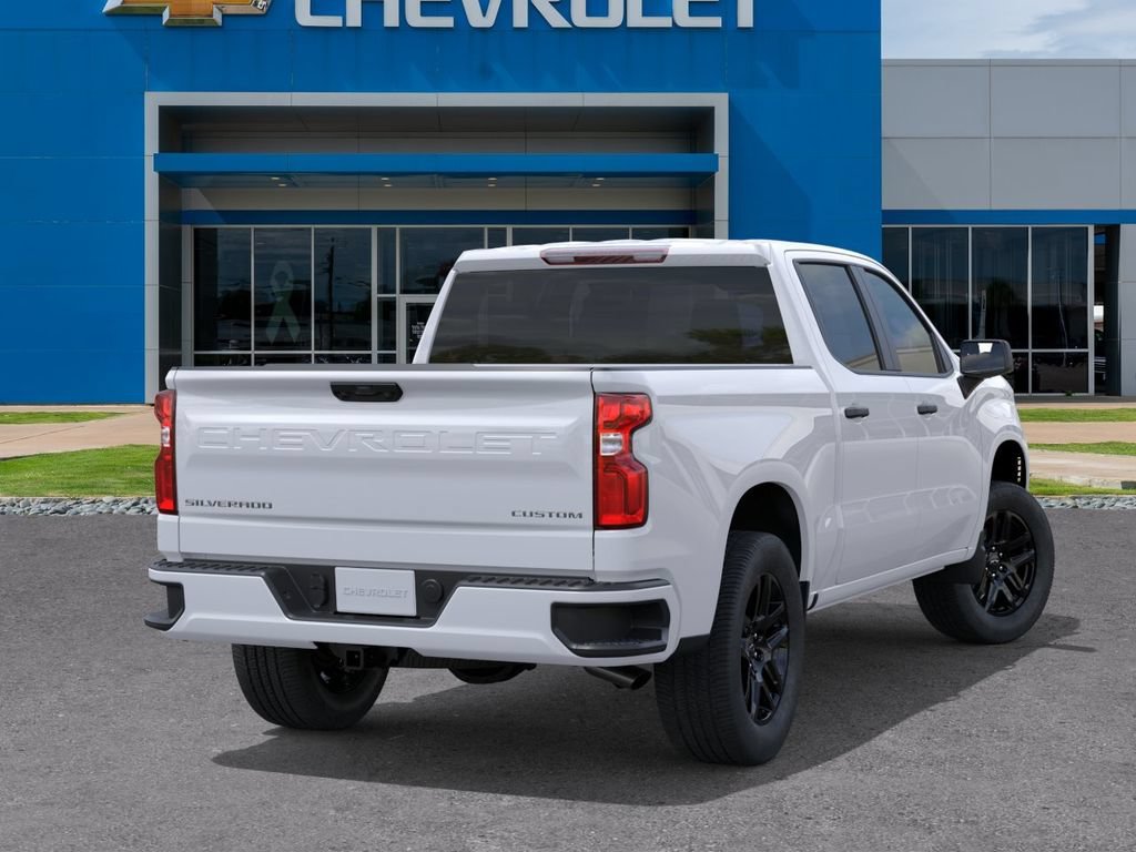 New 2026 Chevrolet Silverado 1500 Custom RWD image 4